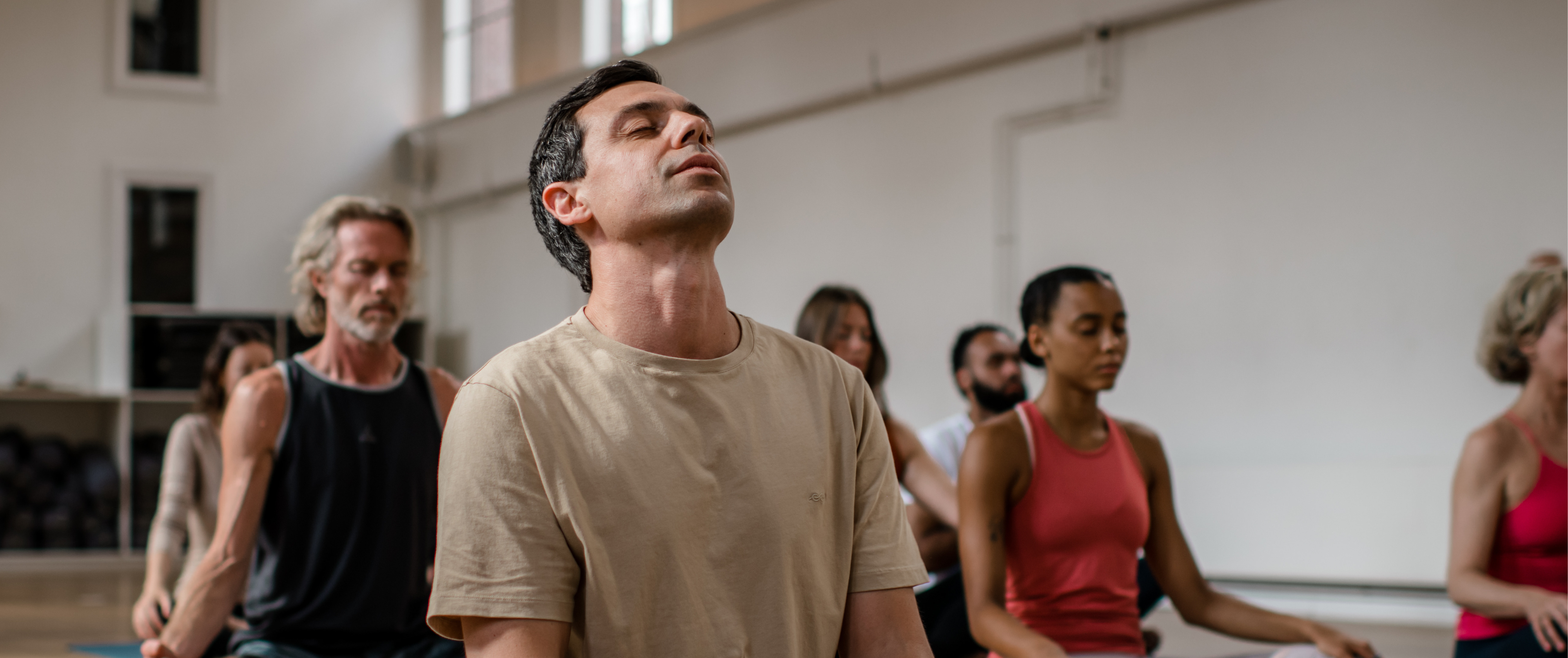 Mannen yoga DNYS blog De Nieuwe Yogaschool Amsterdam