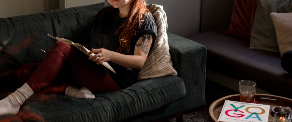 De Nieuwe Yogaschool blogpost digital detox Vita DNYS Cafe Het Nieuwe Yogaboek thee bliss balls Amsterdam