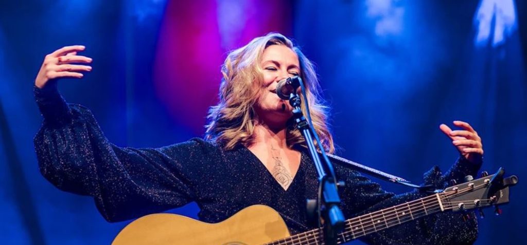 De Nieuwe Yogaschool Leonie Bos